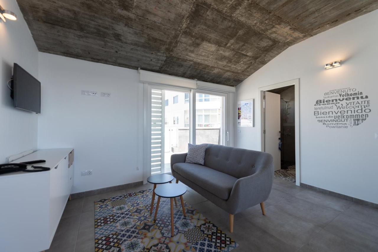 Durmiendo Sobre El Mar, Vivienda Los Riscos Telde Esterno foto